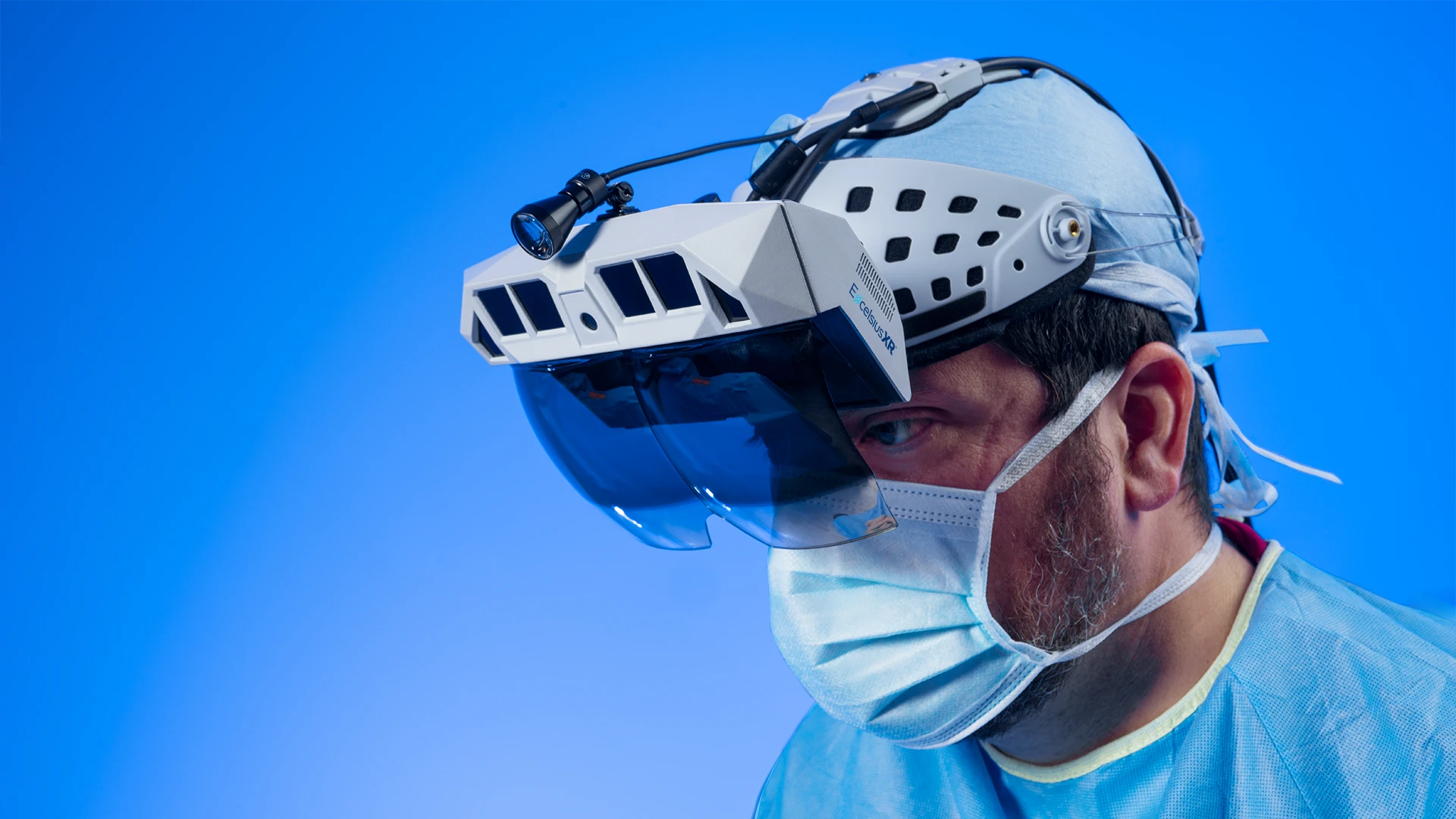 Closeup of surgeon wearing ExcelsiusXR